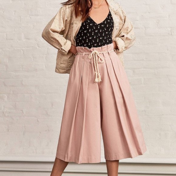 Urban Outfitters Pants - Uo Safari Pink Wide-leg Cropped Pleated Pants 10
